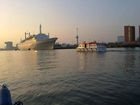 After Dinner Cruise