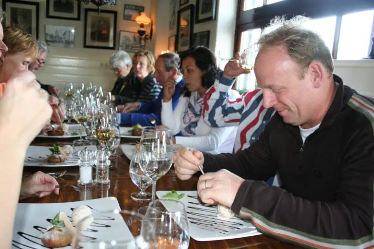 Herken de Mol aan Tafel