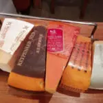 Thumbnail of http://uitje%20in%20coronatijd,%20kaasproeverij,%20culinaire%20workshop