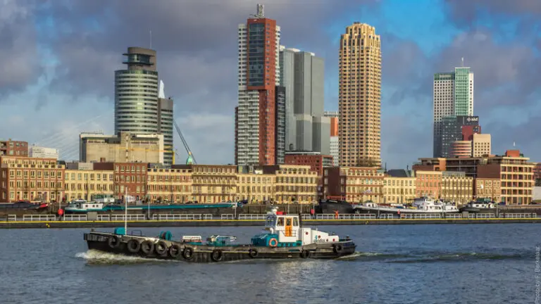 Katendrecht en Kop van Zuid Wandeling