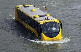 Tour met Amfibievoertuig