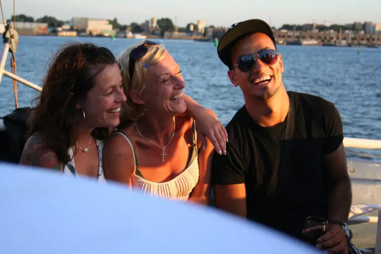 Walking & Floating Lunch