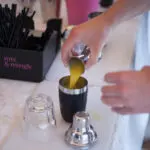 Thumbnail of http://cocktail%20workshop,%20culinaire%20workshop,%20uitje%20in%20coronatijd