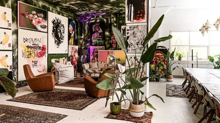 Dutch Art Room