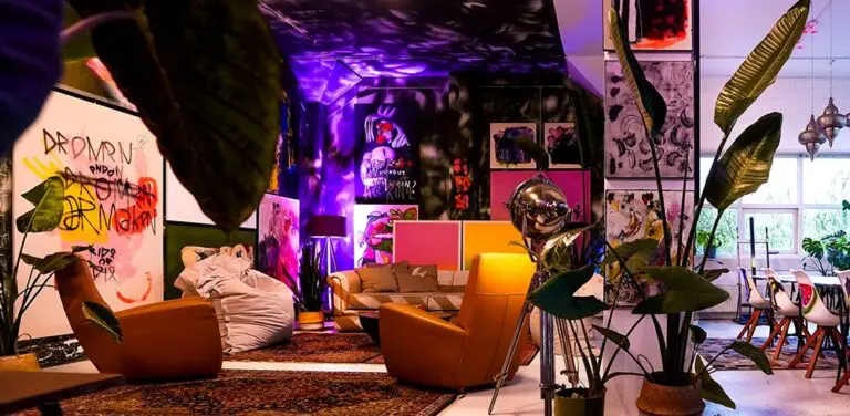 Dutch Art Room