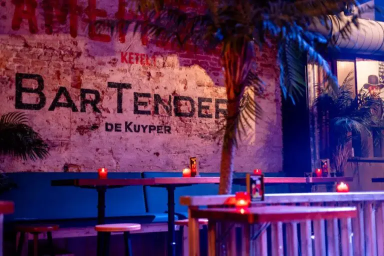 Bar Tender