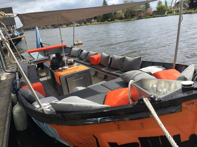 BBQ boot Rotterdam rondvaart met BBQ aan boord • Puur* Rotterdam