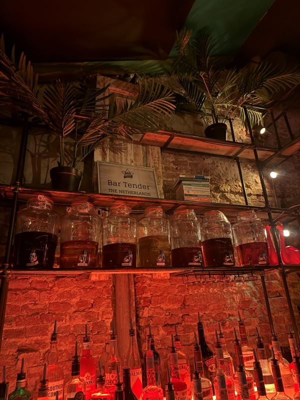Bar Tender
